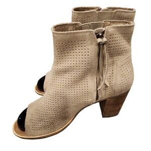 TOMS Majorca Suede Perforated Peep Toe Booties Taupe Block Heel‎ Ankle Boots